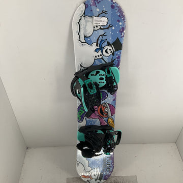 2022 Altitude Lil' Ripper Snowboard w/ Salomon The Future Junior Bindings