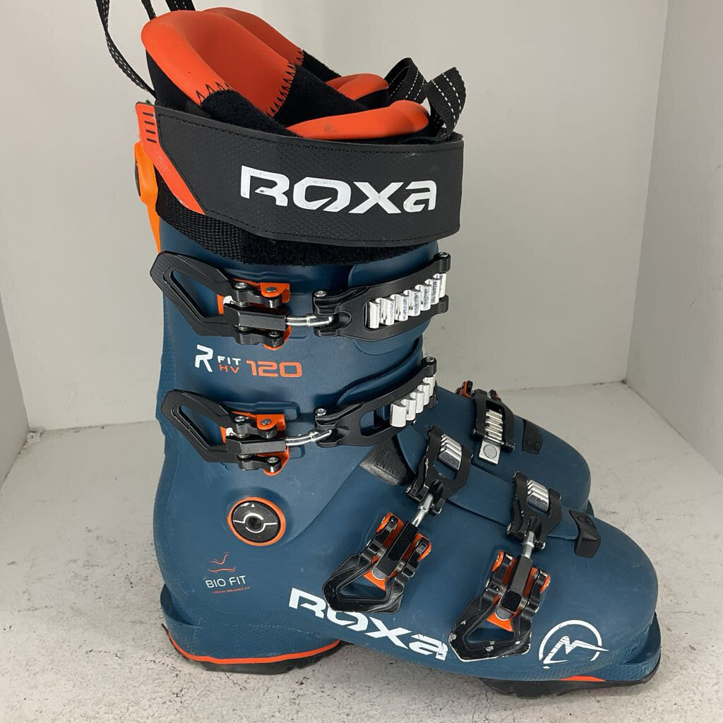 Roxa Ski Boots – Lone Pine Gear Exchange