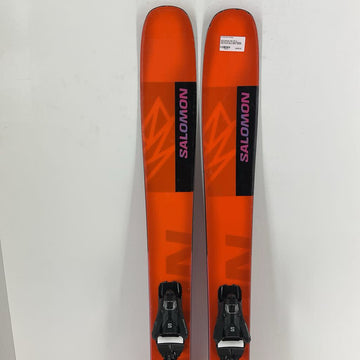 2025 Salomon QST 106 w/ Salomon Strive 13 Demo Bindings