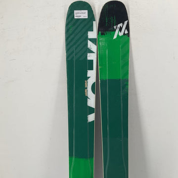 Volkl 100Eight w/ Fischer Attack 13 Bindings