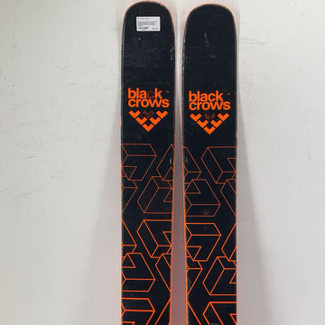 Black Crows Nocta w/ G3 Ion 12 Touring Bindings w/ Pomoca Climbing Skins