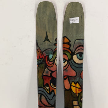 2026 Atomic Bent 110 w/ Atomic Strive 13 Demo Bindings