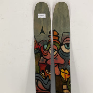 2026 Atomic Bent 110 w/ Atomic Strive 11 Demo Bindings