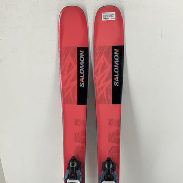 2025 Salomon QST Stella 106 w/ Salomon Strive 14 Bindings