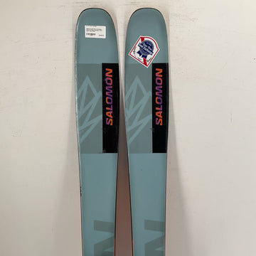 Salomon QST 98 w/ Salomon Strive 13 Demo Bindings *Core Shot*