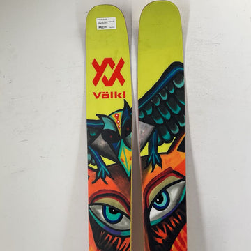 Volkl Revolt 121 w/ Look Pivot 18 Bindings