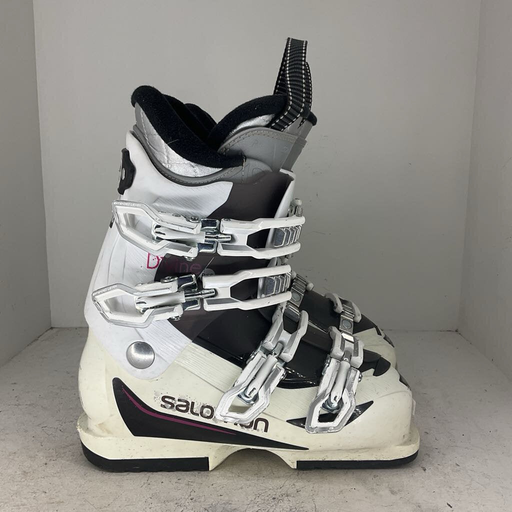 salomon divine 4 ladies ski boots Salomon Divine R60 – Lone Pine Gear Exchange