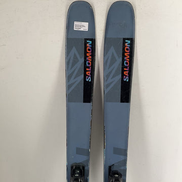 2025 Salomon QST 92 w/ Salomon M11 Demo Bindings *topsheet damage*