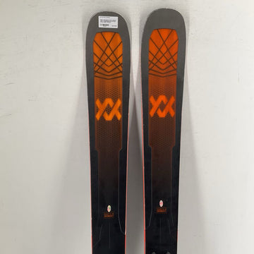 2025 Volkl Mantra 102 w/ Marker Jester 16 Bindings