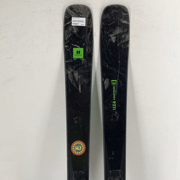 2025 Armada Declivity 92 TI w/ Armada Strive 11 Demo Bindings