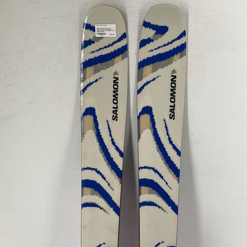 2027 Salomon QST 106 w/ Salomon Strive 14 GW Bindings