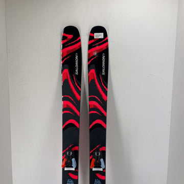 2027 Salomon QST 106 w/ Salomon Strive 16 MN Bindings