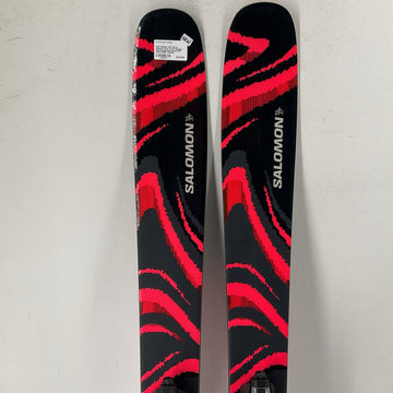 2027 Salomon QST 106 w/ Salomon Strive 14 GW Bindings