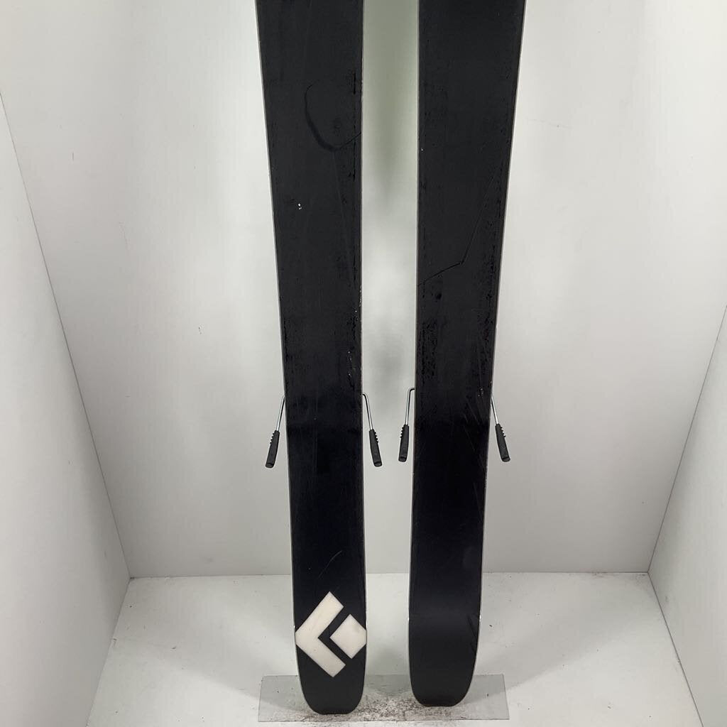 Black Diamond Boundary w/ Tyrolia Ambition 10 Frame Bindings